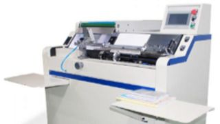 プラスチックスパイラルコイル結束機のワークフロー